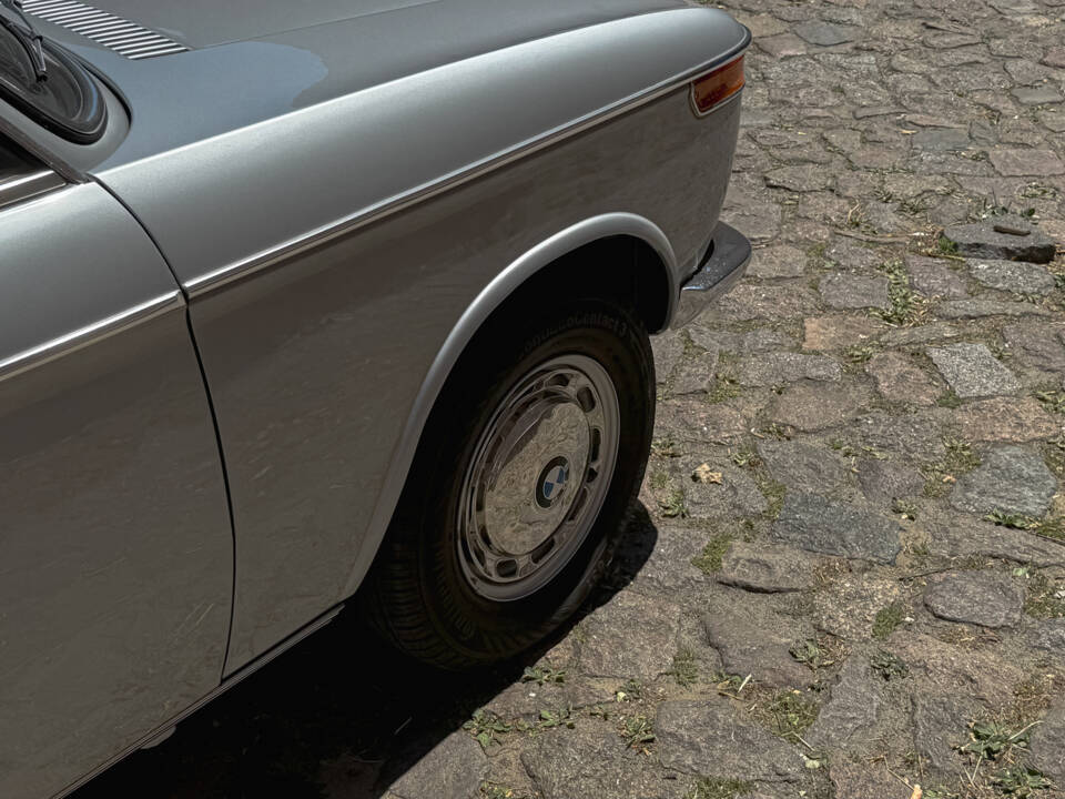 Imagen 40/64 de BMW 2002 Convertible (1971)