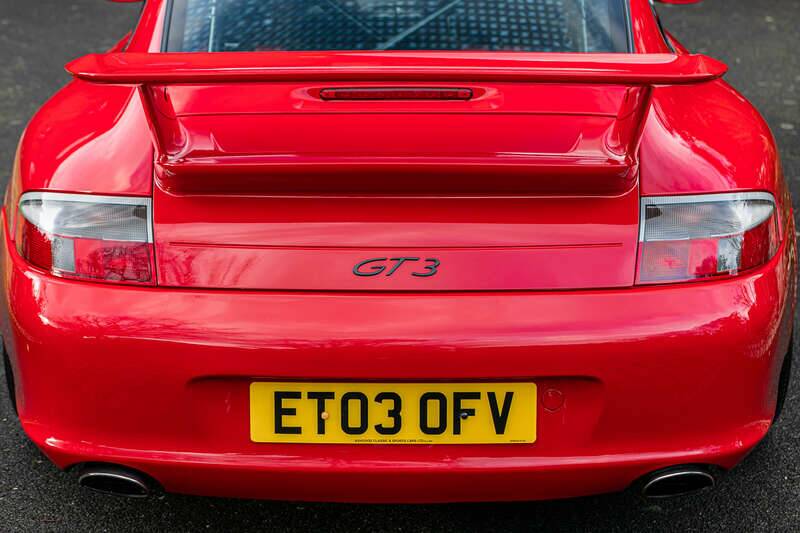 Immagine 34/40 di Porsche 911 GT3 Clubsport (2000)