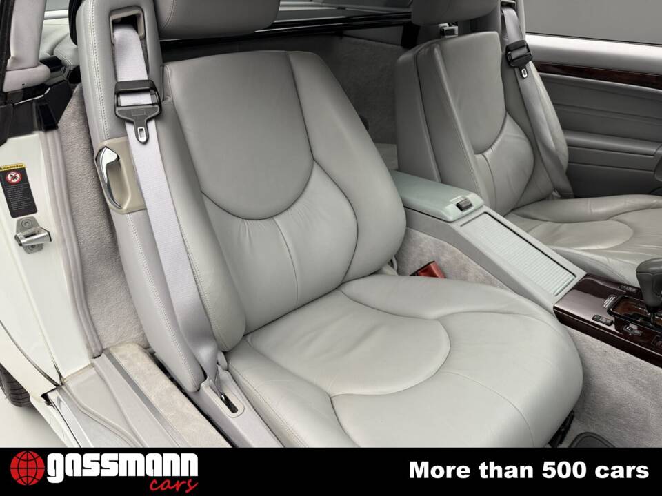 Immagine 12/15 di Mercedes-Benz SL 500 (2000)