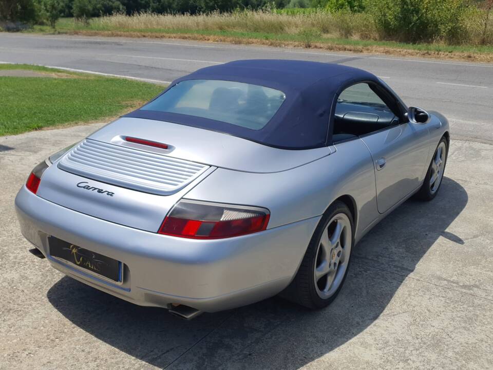 Image 14/31 de Porsche 911 Carrera (2000)