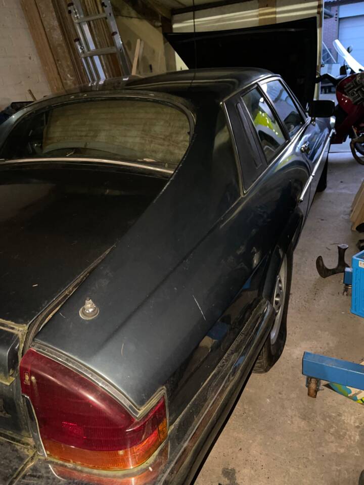 Imagen 11/14 de Jaguar XJ S H.E. (1984)