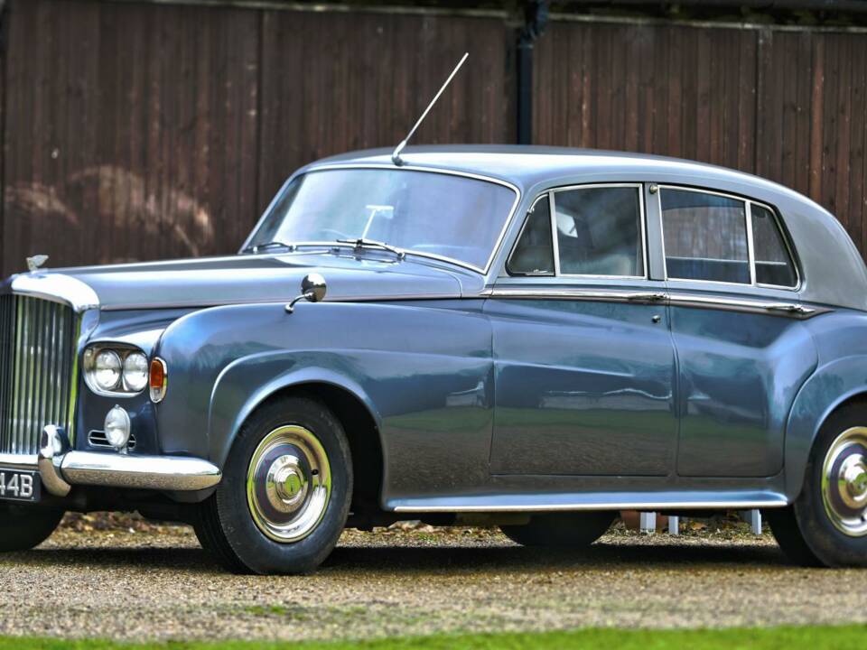 Image 5/50 of Bentley S 3 (1964)