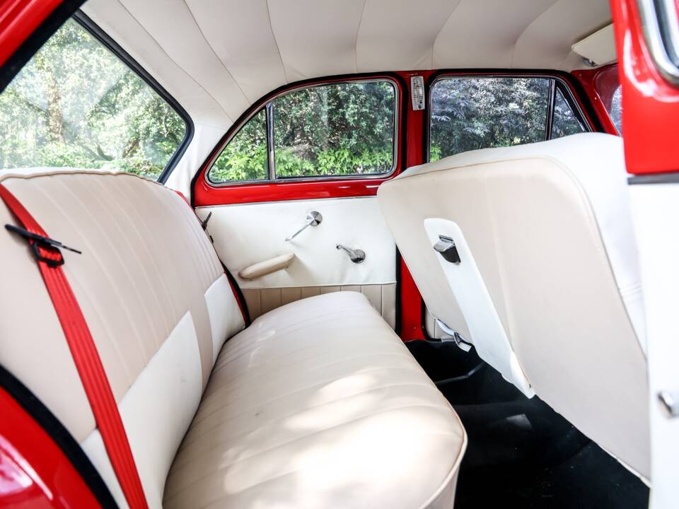 Bild 23/33 von Ford Consul 375 (1961)
