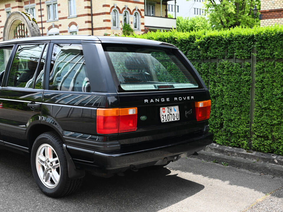 Image 9/25 of Land Rover Range Rover 4.6 HSE (1997)