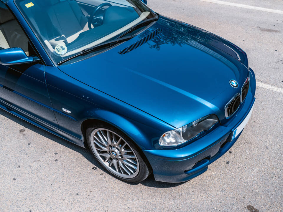 Imagen 6/37 de BMW 325Ci (2002)
