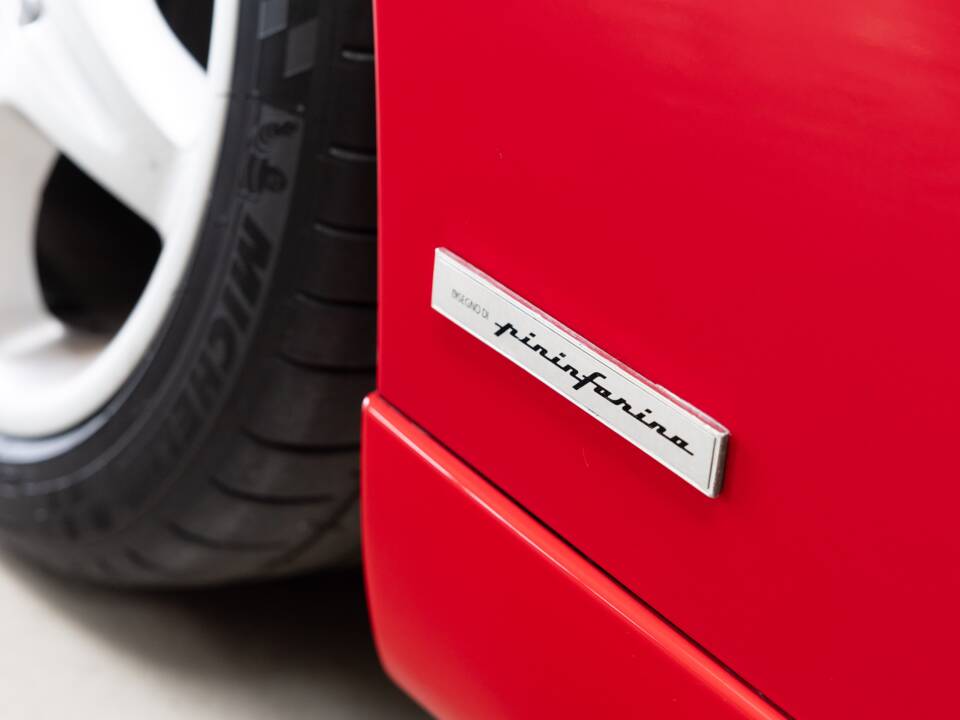 Afbeelding 30/40 van Ferrari F 355 Berlinetta (1996)