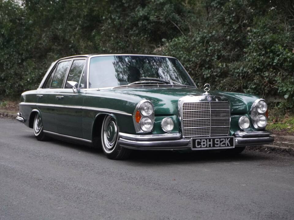 Bild 22/23 von Mercedes-Benz 280 SE (1972)