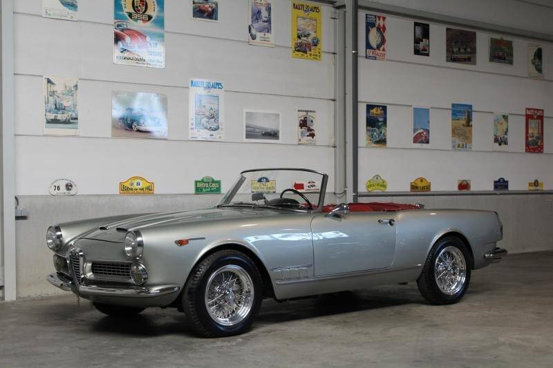 Immagine 8/16 di Alfa Romeo 2000 Spider (1960)