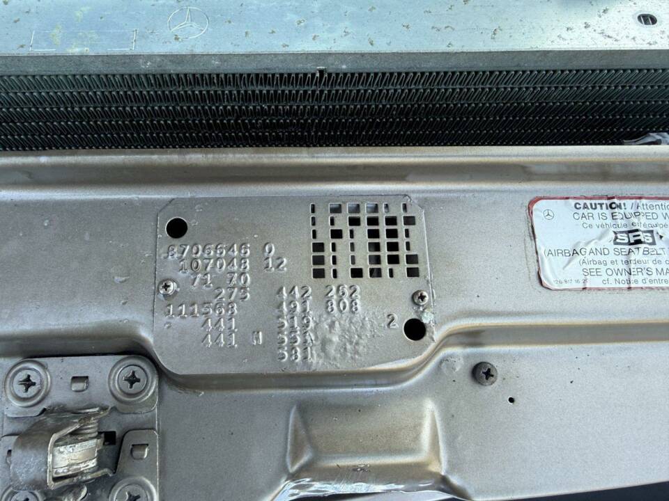 Image 24/36 de Mercedes-Benz 560 SL (1988)