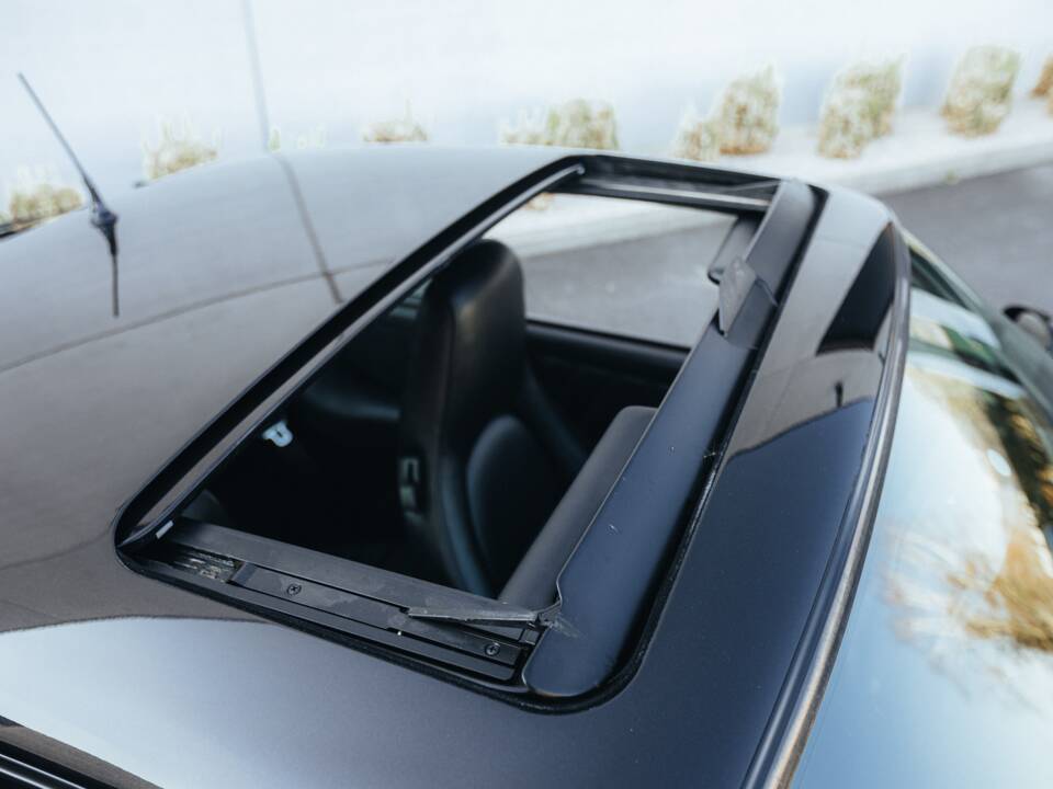 Bild 17/39 von Porsche 911 Carrera 4 (1993)