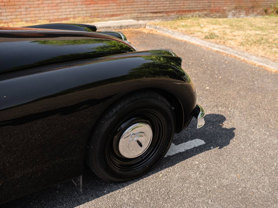 Image 11/21 of Jaguar XK 150 SE FHC (1958)