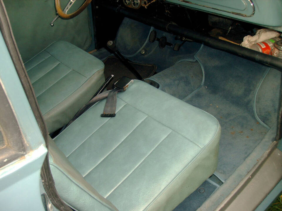 Imagen 7/8 de Morris Minor 1000 (1957)