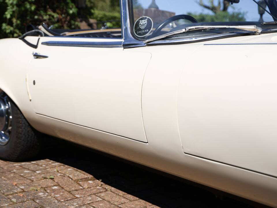 Image 8/50 de Jaguar Type E V12 (1972)
