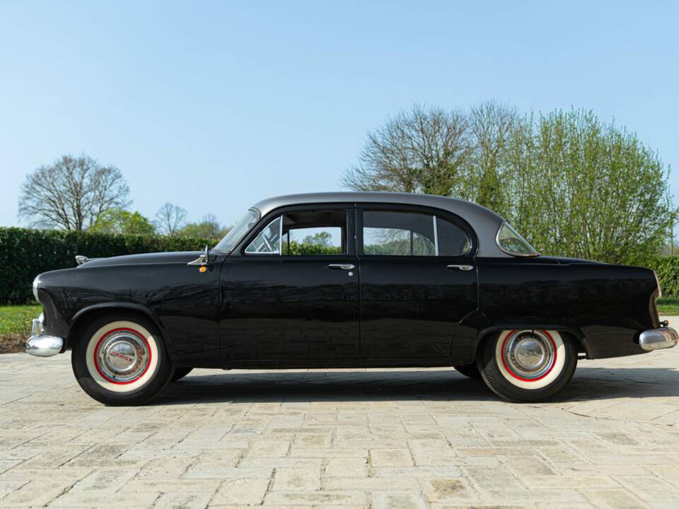 Image 5/50 of Dodge Coronet "Red Ram" (1953)