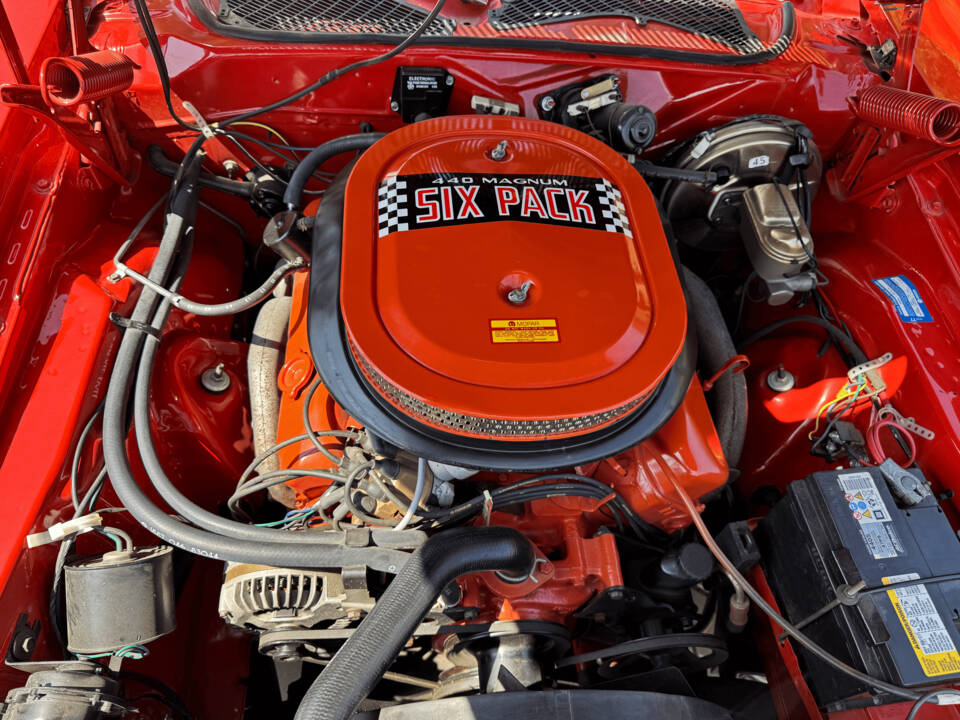 Image 26/81 of Dodge Charger Super Bee 440 (1971)