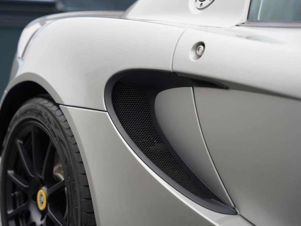 Image 49/50 of Lotus Elise Sport 240 &quot;Final Edition&quot; (2022)