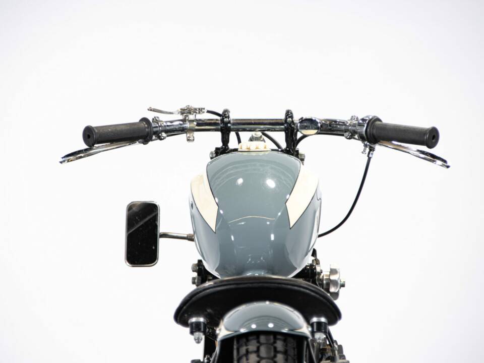 Image 11/50 of BSA M 20 (1948)