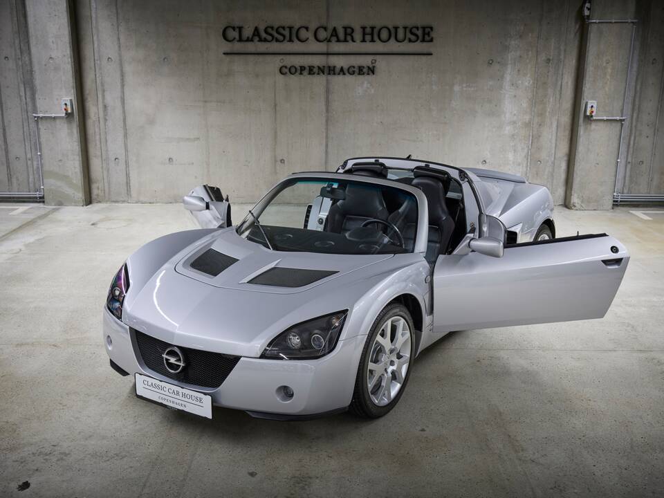 Image 22/81 of Opel Speedster 2.0 Turbo (2003)