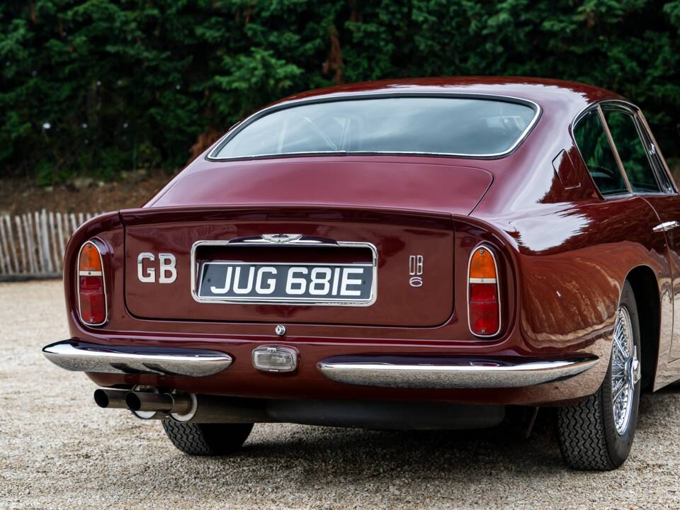 Bild 12/39 von Aston Martin DB 6 (1967)