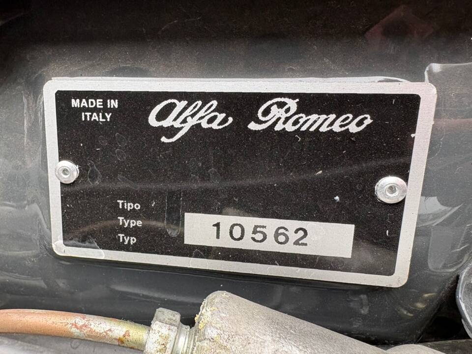 Imagen 22/32 de Alfa Romeo 1750 Spider (1970)