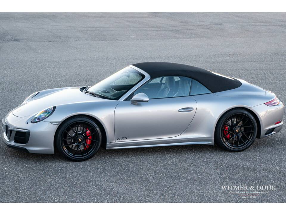 Image 1/38 of Porsche 911 Carrera GTS (2017)