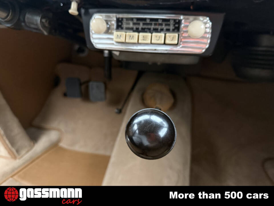Image 12/15 of BMW 327 (1938)