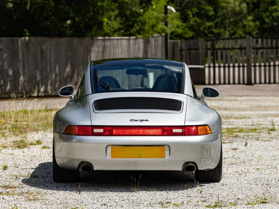 Image 25/46 de Porsche 911 Targa (1997)
