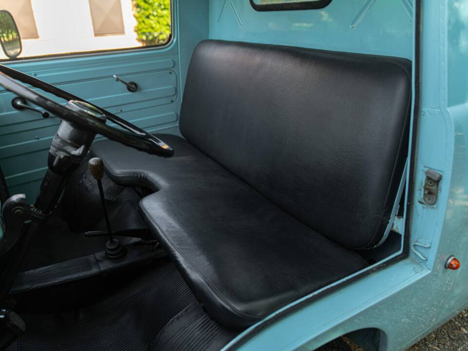 Bild 28/50 von FIAT 600 T Coriasco (1968)
