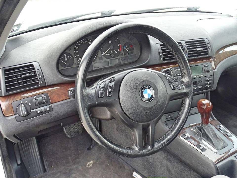 Bild 2/10 von BMW 328i (1998)