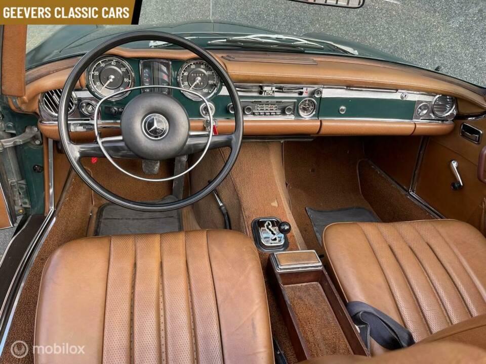 Image 18/45 de Mercedes-Benz 280 SL (1970)