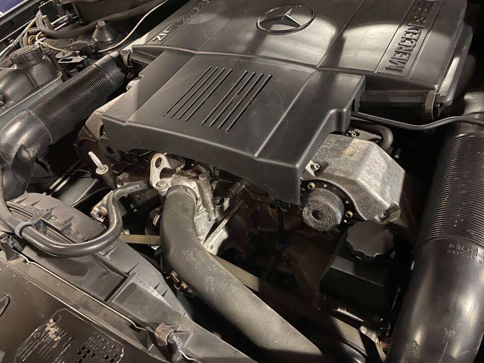 Image 43/49 of Mercedes-Benz S 500 L (1996)