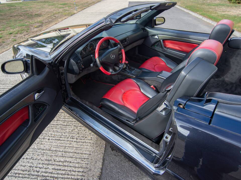 Bild 9/26 von Mercedes-Benz SL 500 (1999)