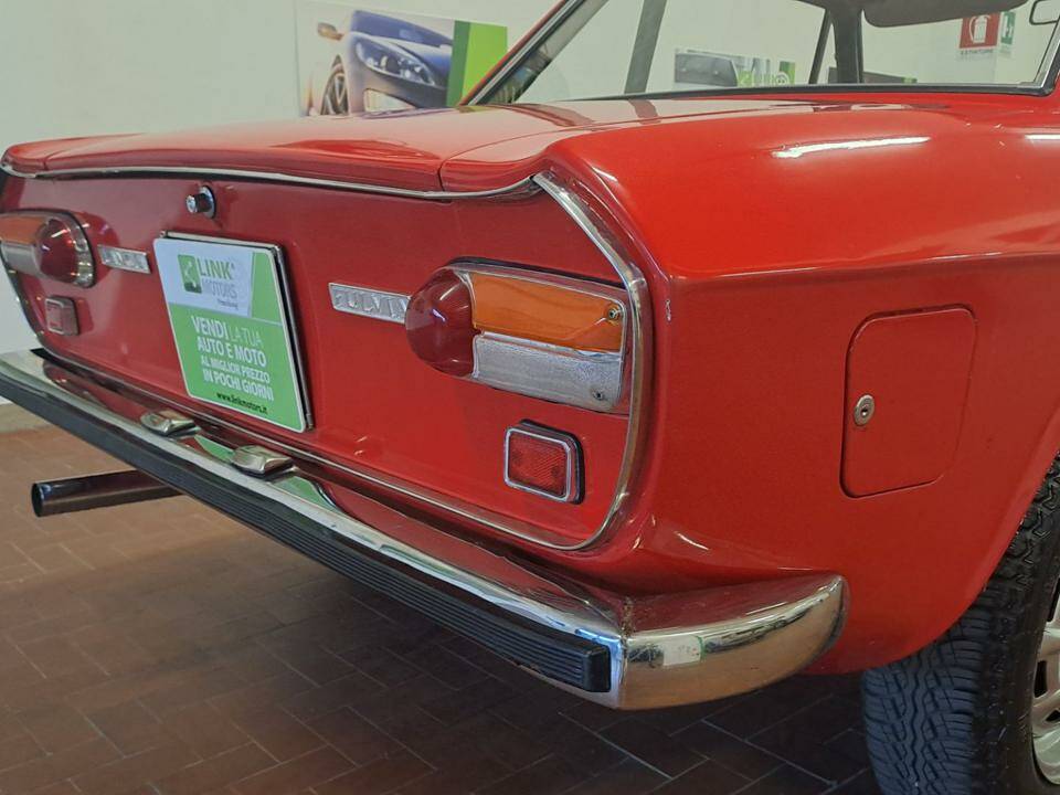 Image 9/33 of Lancia Fulvia Sport 1.3 S (Zagato) (1973)