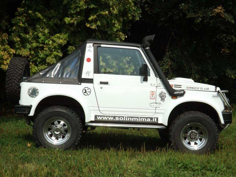 Immagine 9/50 di Suzuki SJ Samurai (1989)