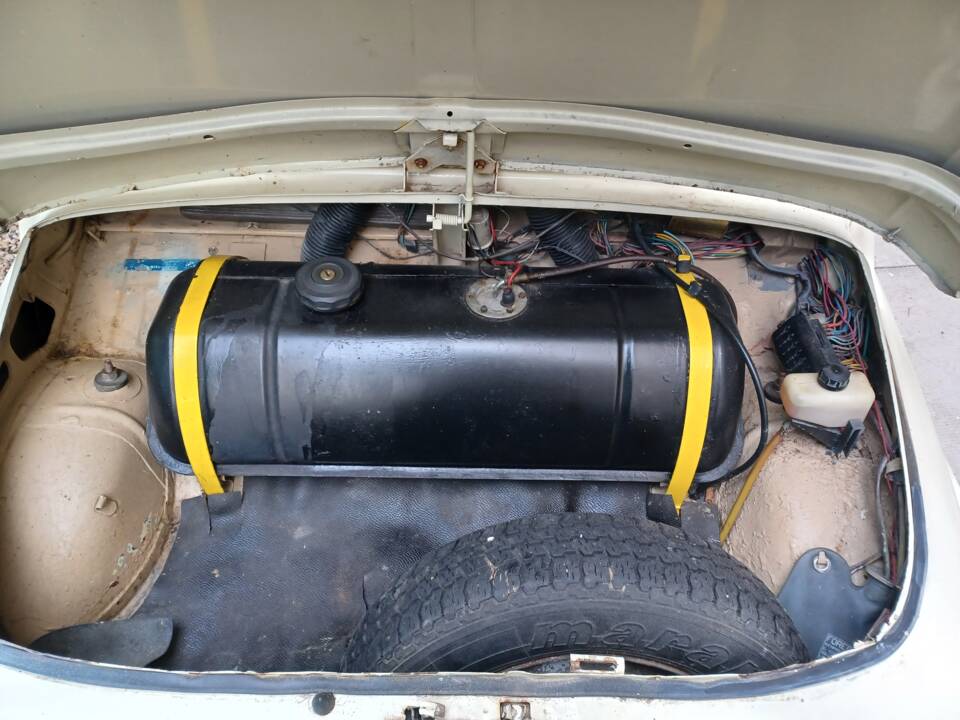 Image 19/59 of FIAT 500 R (1973)