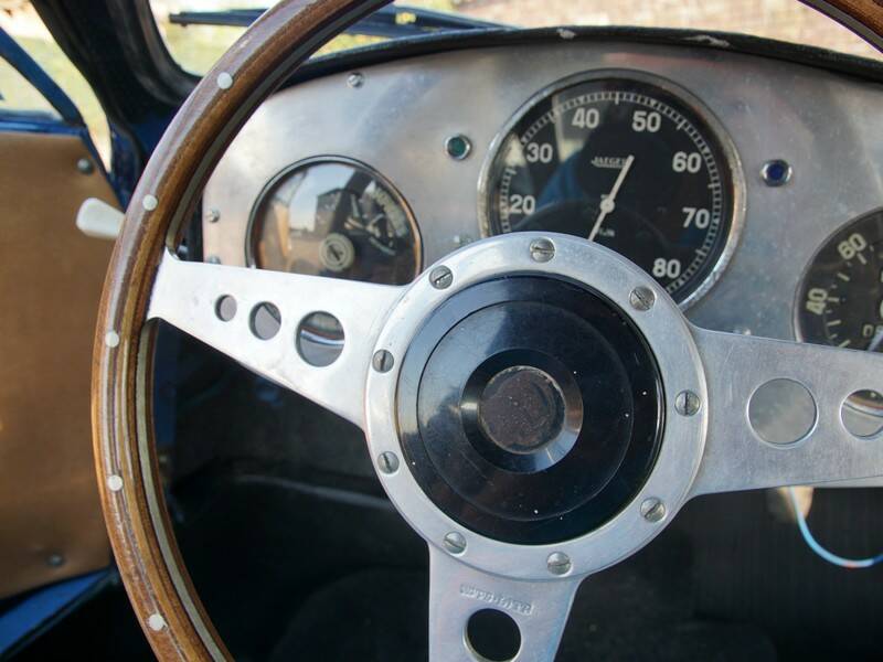 Image 43/50 of Panhard Dyna 120 Spider X 86 (1954)