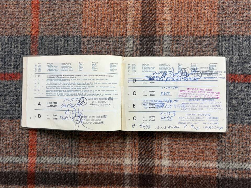 Image 14/24 of Mercedes-Benz 250 (1971)