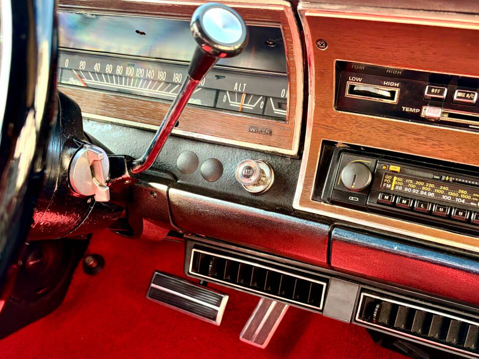 Image 15/17 of Dodge Dart Demon (1971)