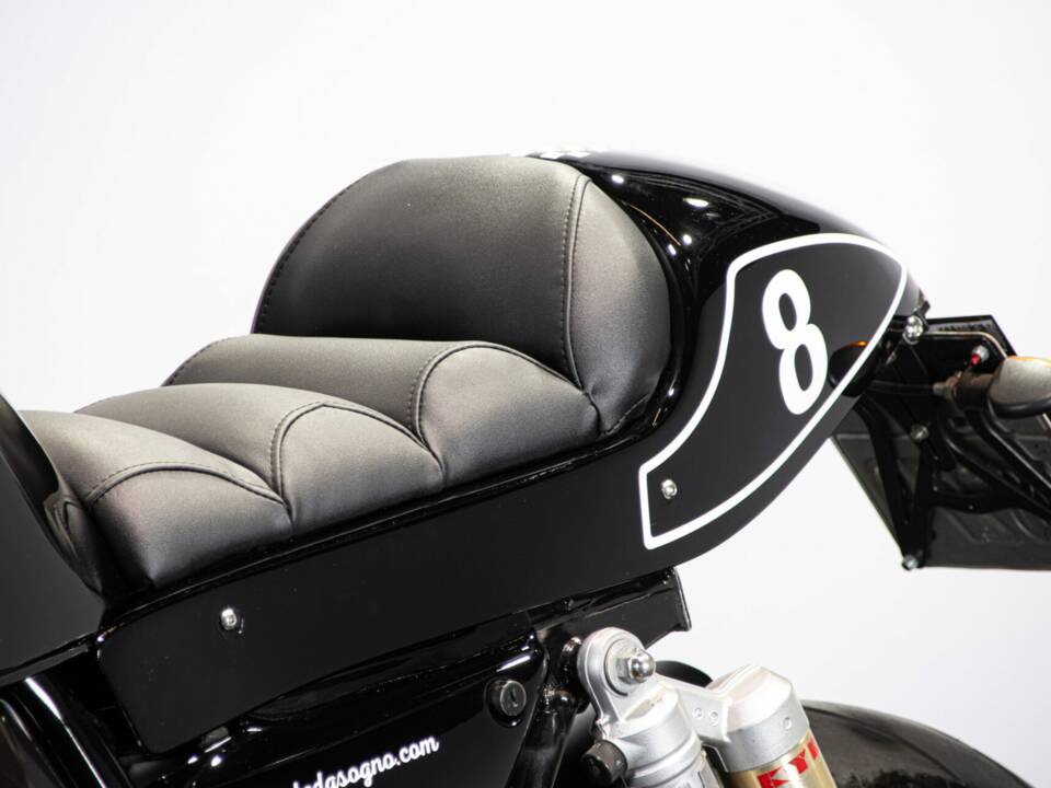 Bild 31/50 von Kawasaki DUMMY (2000)