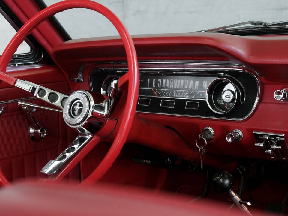 Image 25/50 of Ford Mustang 289 (1964)