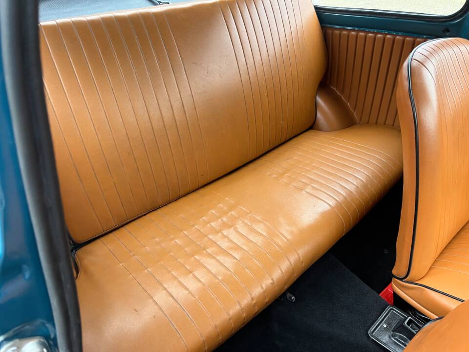 Image 7/37 of FIAT 500 F (1969)