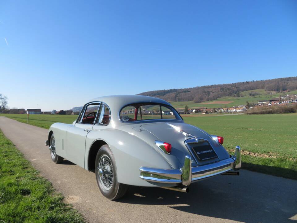 Afbeelding 2/22 van Jaguar XK 150 FHC (1959)