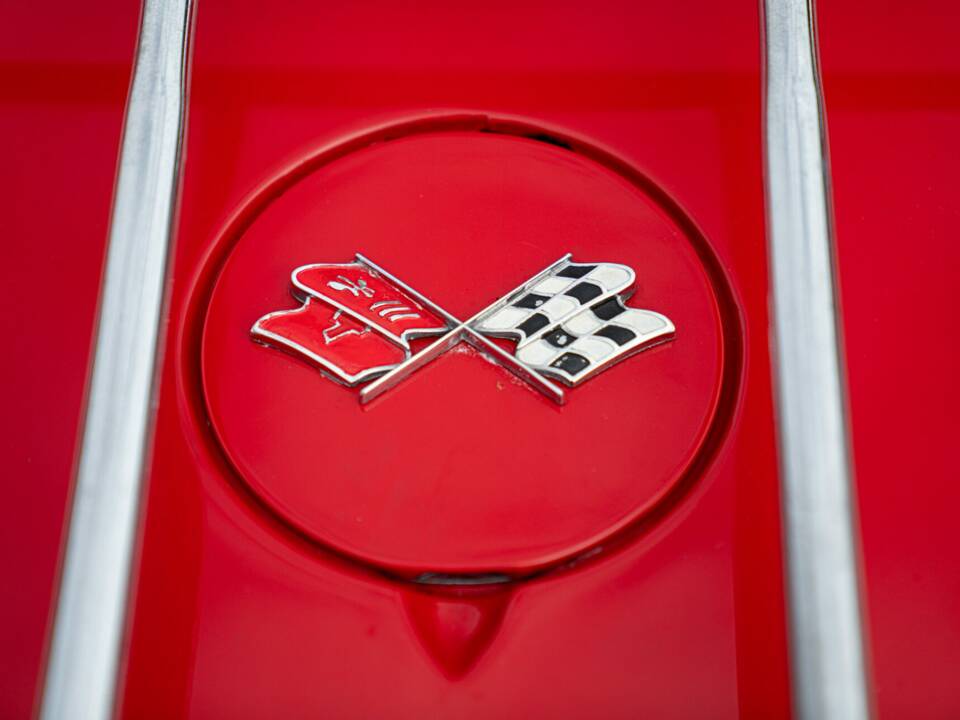 Image 10/50 de Chevrolet Corvette Stingray (1972)