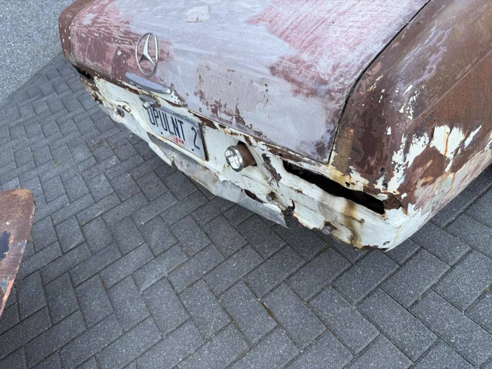 Image 12/50 de Mercedes-Benz 230 SL (1964)