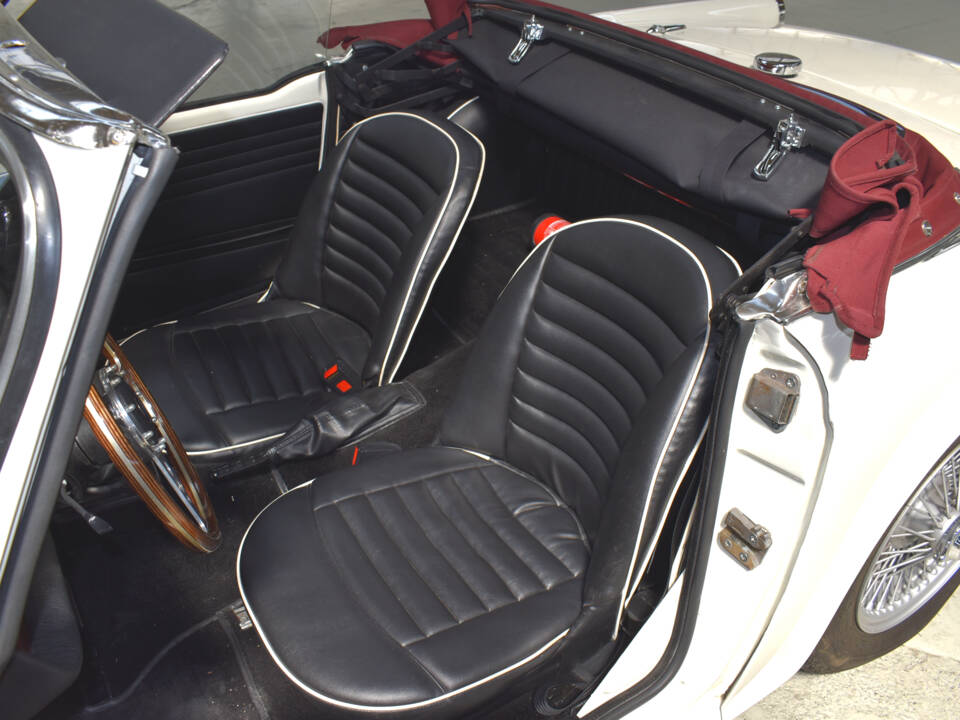 Bild 9/41 von Triumph TR 4A IRS (1965)