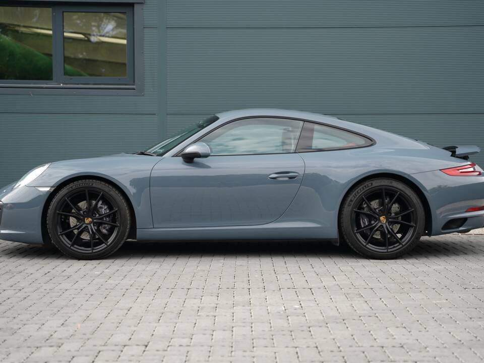 Image 6/50 of Porsche 911 Carrera (2016)