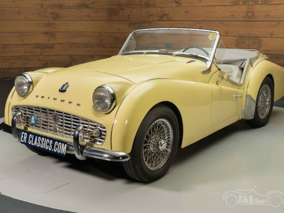 Image 3/8 of Triumph TR 3A (1959)