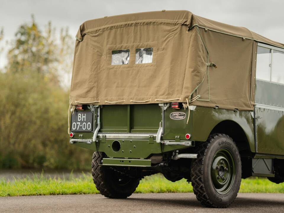 Image 11/50 of Land Rover 80 (1952)