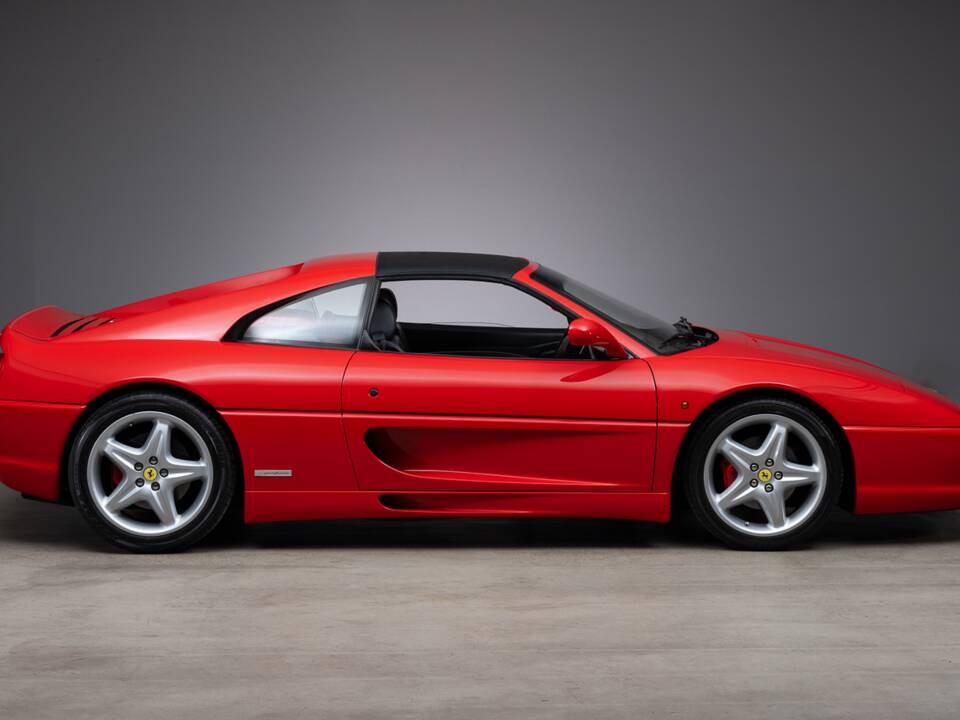 Image 7/37 of Ferrari F 355 F1 GTS (1997)