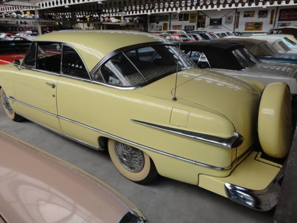Bild 9/13 von Ford Custom DeLuxe Club Coupe (1951)